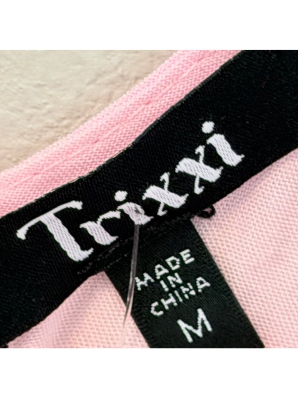 Trixxi Womens Pink Surplice Romper With Waist Tie Sz Medium Short Sleeves. NWT - Picture 2 of 12